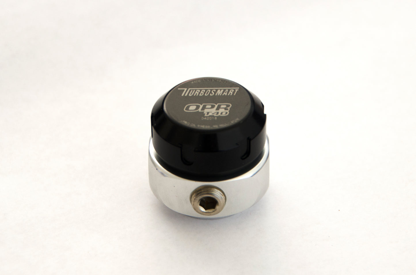 TS-0801-1001 Turbosmart T40 Oil Pressure Regulator